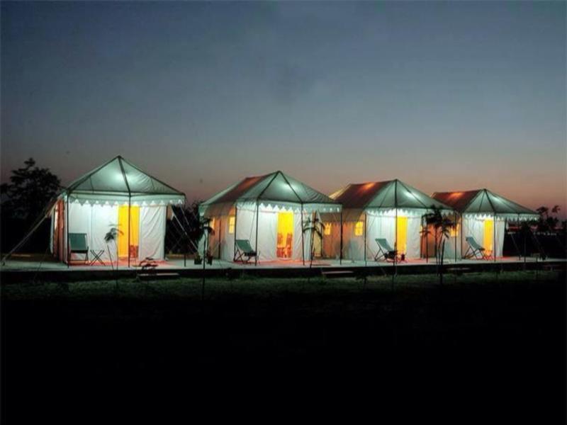 The Royal Safari Camps Hotel Bajana Exterior photo